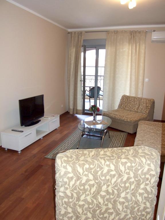 Apartments Oaza 2 Petrovac ภายนอก รูปภาพ